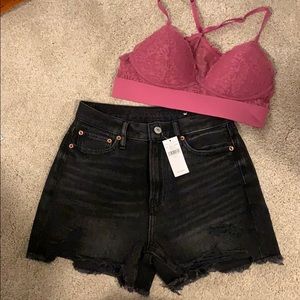 AMERICAN EAGLE 90s BOYFRIEND DENIM SHORT